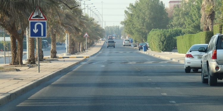 العارضية الصناعية