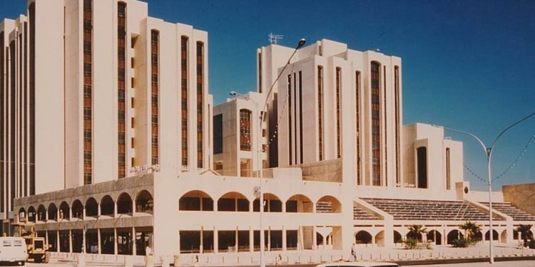 النقرة الكويت: قلب النشاط التجاري والحيوي في حولي