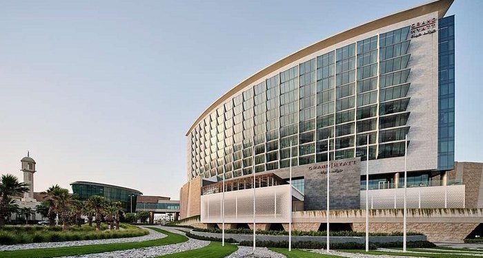 فندق جراند حياة الكويت: تجربة فاخرة وضيافة متميزة