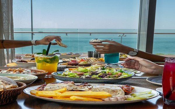 مطاعم السالمية: تجربة تذوق متنوعة ومميزة